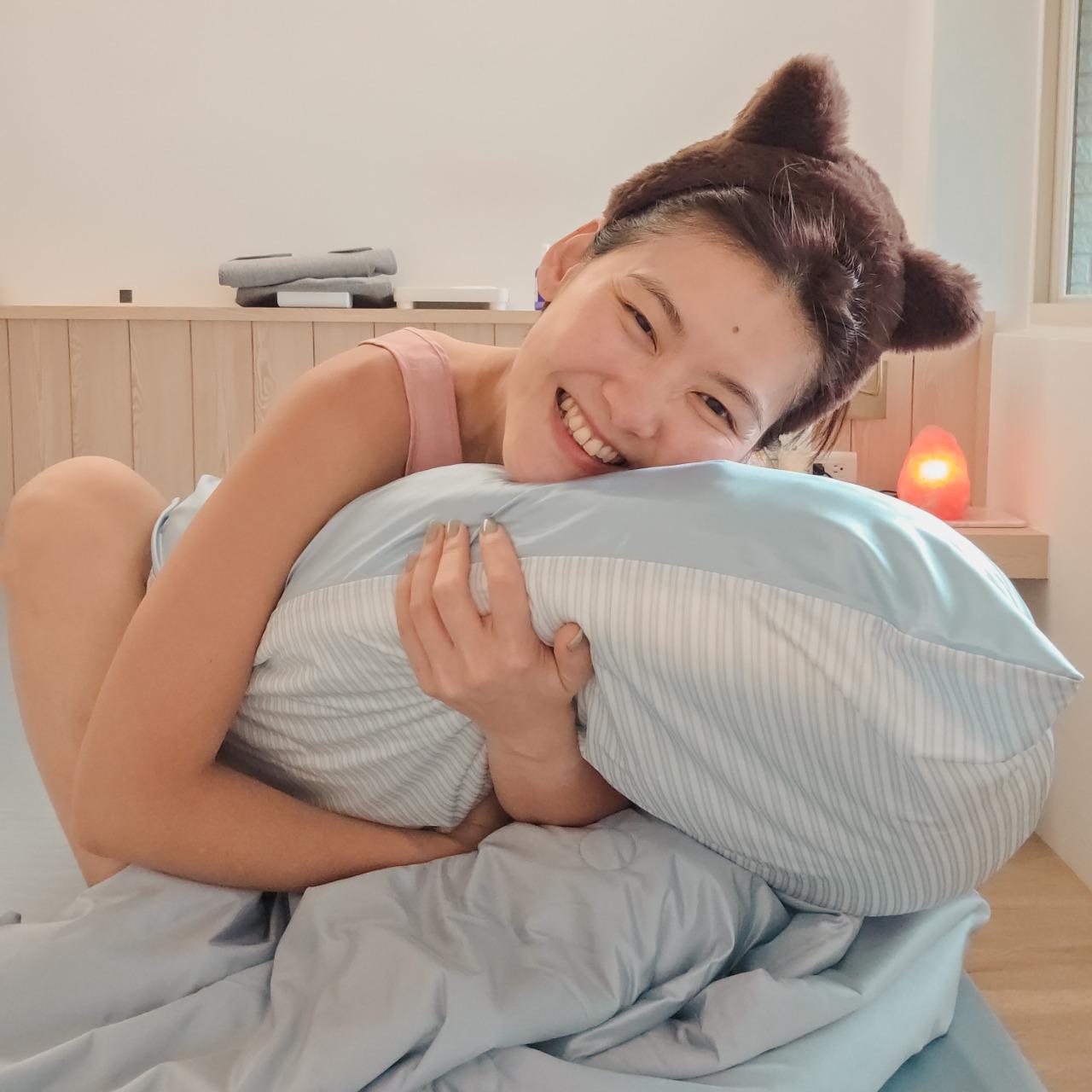 長工胎胎 Rebecca 久賴夏夜緞光被