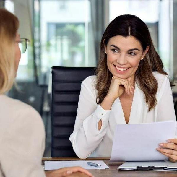 Shelley｜跨國培訓專家 ＆ 身心效能顧問 【天下雜誌專訪】留學生如何用 LinkedIn 建立「學習歷程」，找到第一份海外工作？