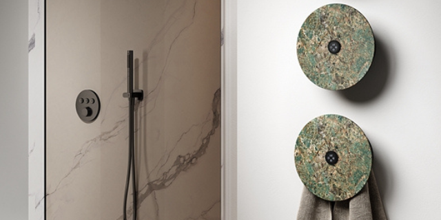 上引國際 GODWIN 【電子型錄】 奢石電熱毛巾架
Luxury  Stone  Heated Towel Rack