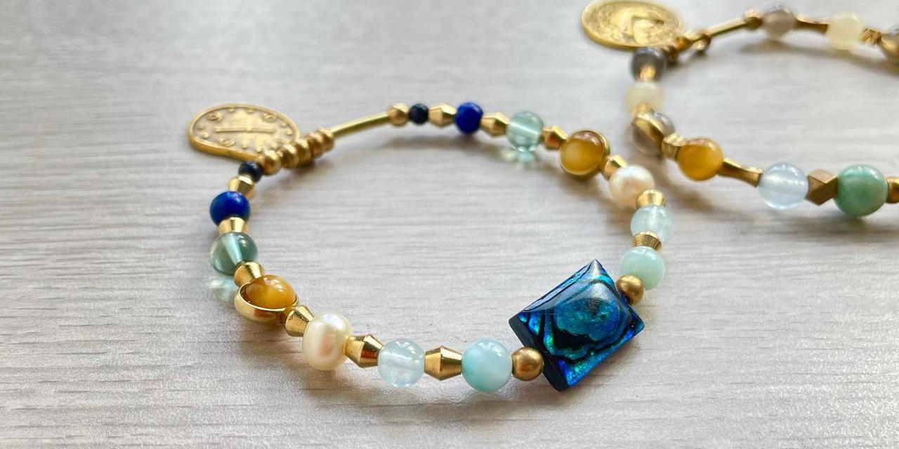 SIOU.SIN 鮑魚貝,青金石,菫青石,拉利瑪,黃金虎眼,海藍寶,日本珍珠,天河石,天然石,水晶,crystal,飾品,手作,同人,印象飾品,委託