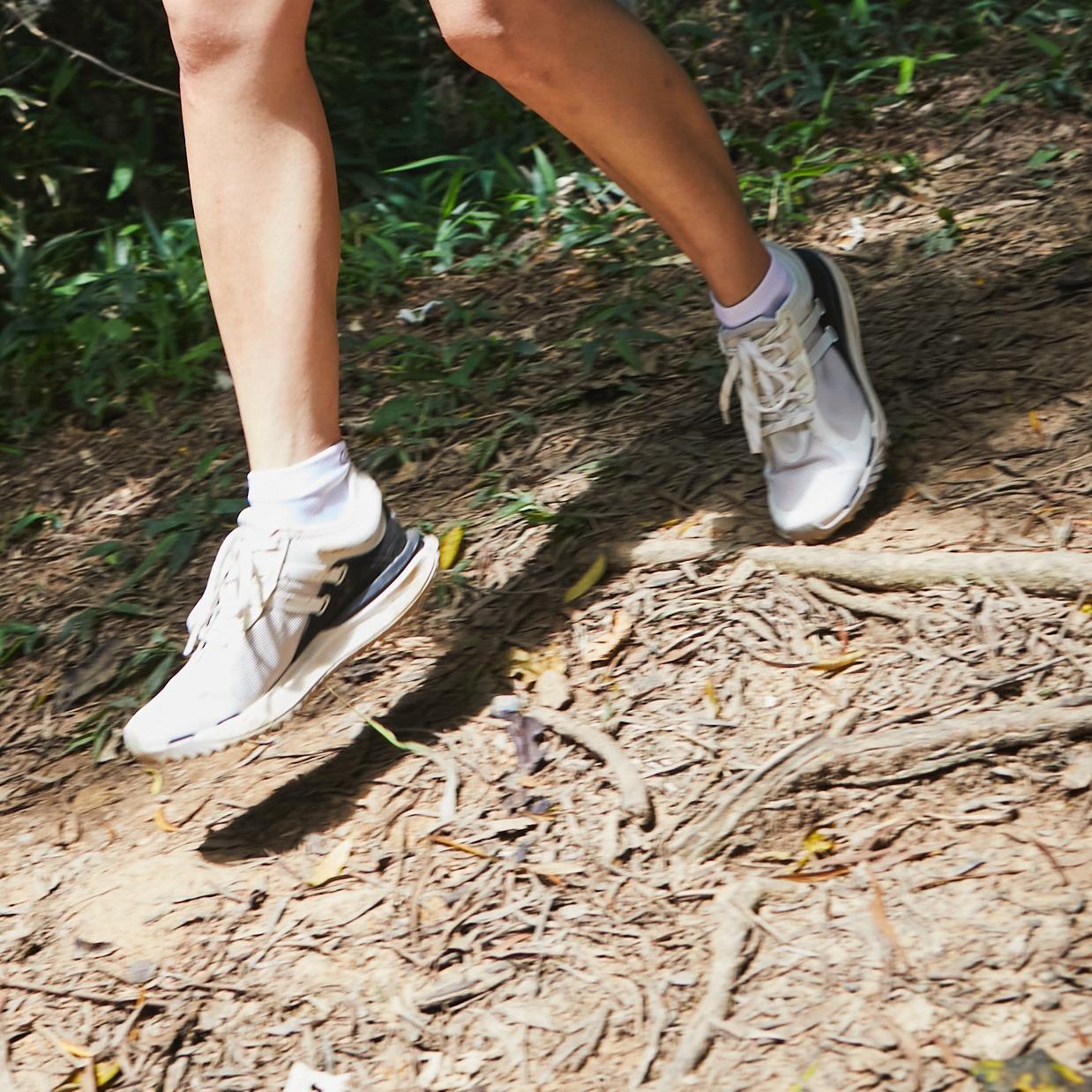 山女孩Kit（方妙） TNF越野跑