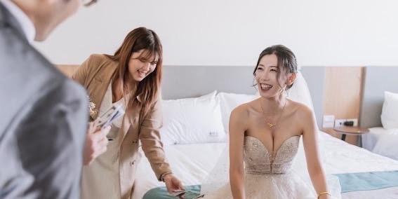 Susan珊珊-中英雙語主持人Bilingual Host 貼心陪伴新娘