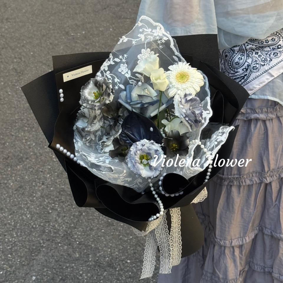 𝙑𝙄𝙊𝙇𝙀𝙍𝘼 𝙁𝙇𝙊𝙒𝙀𝙍