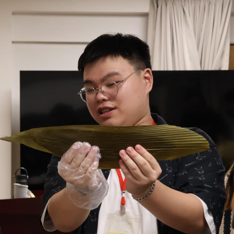 義峰(副社長)