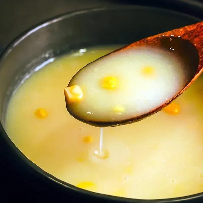 台南日式煎餃專賣店 餃津 JiauJin  蘿蔔糕 黃金泡菜 玉米濃湯