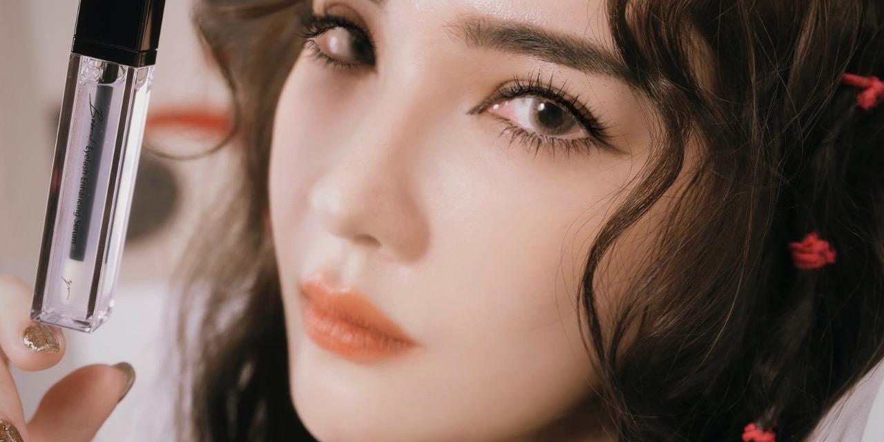 是小蓉 也是豬肚 睫毛精華