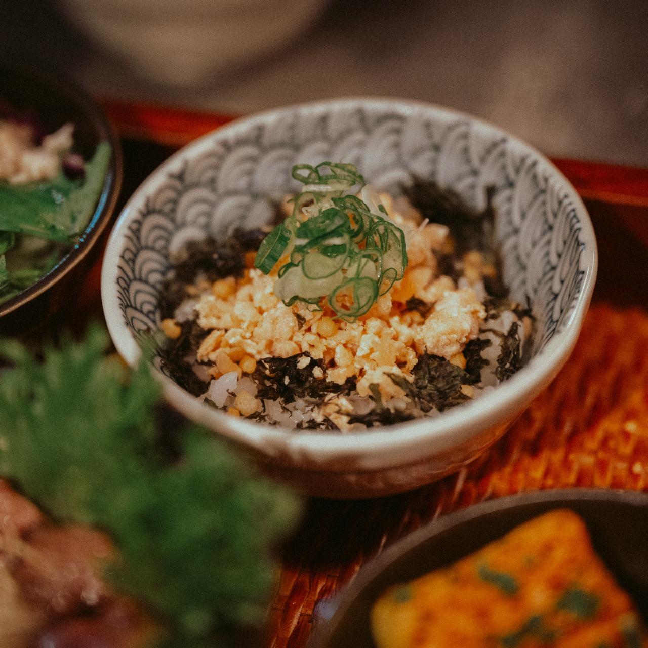 有吉豐盛の丼專売店 鮭魚茶泡飯