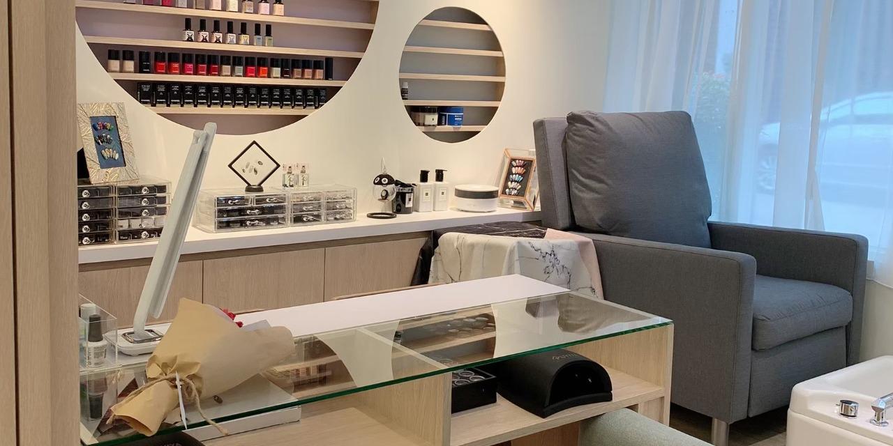 UTC      桃園 美甲/美睫/霧眉/美甲教學/美睫教學 店內環境