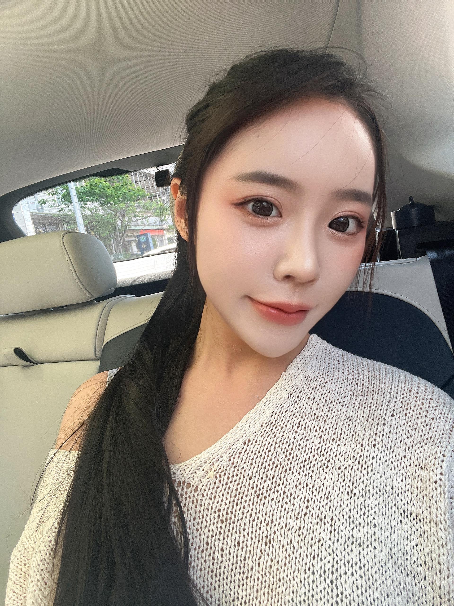 這邊可以跟我聊天😘