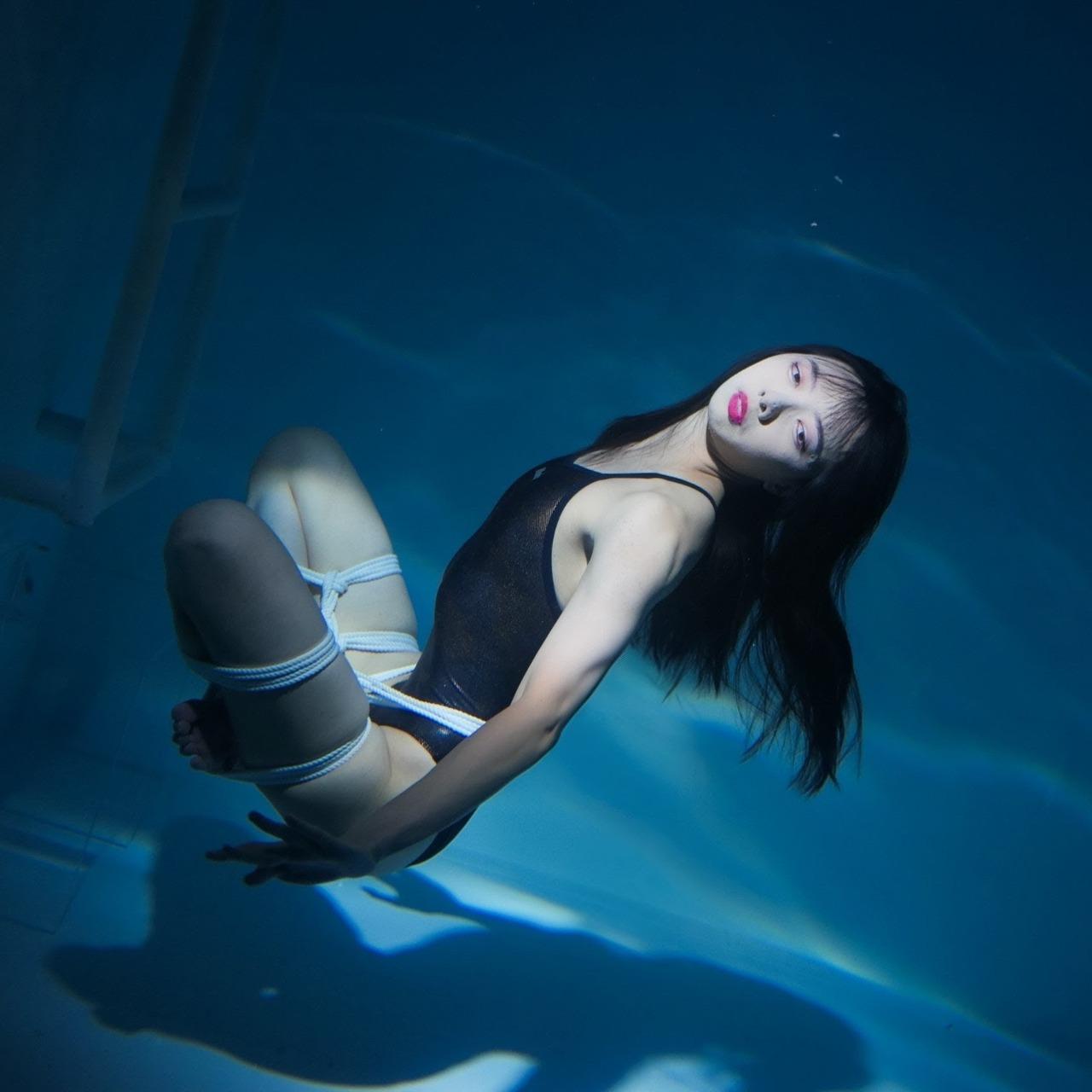 Ash 繩縛水攝 by @mileschen984