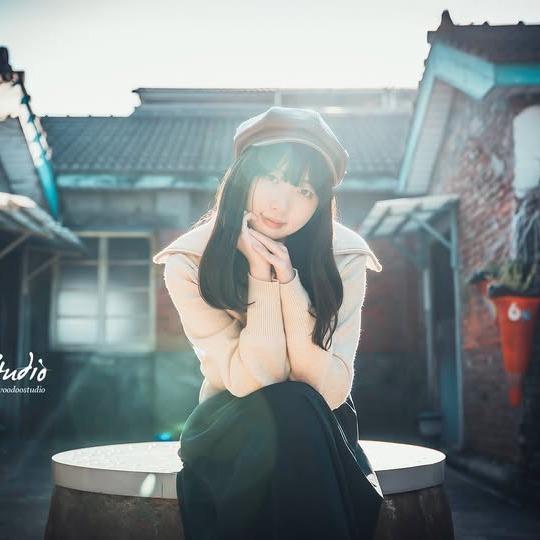 林郁庭 Cady Lin 郁庭Cady on Instagram: "好喜歡那天的天氣🤎
📷 @voodoo.v0422"