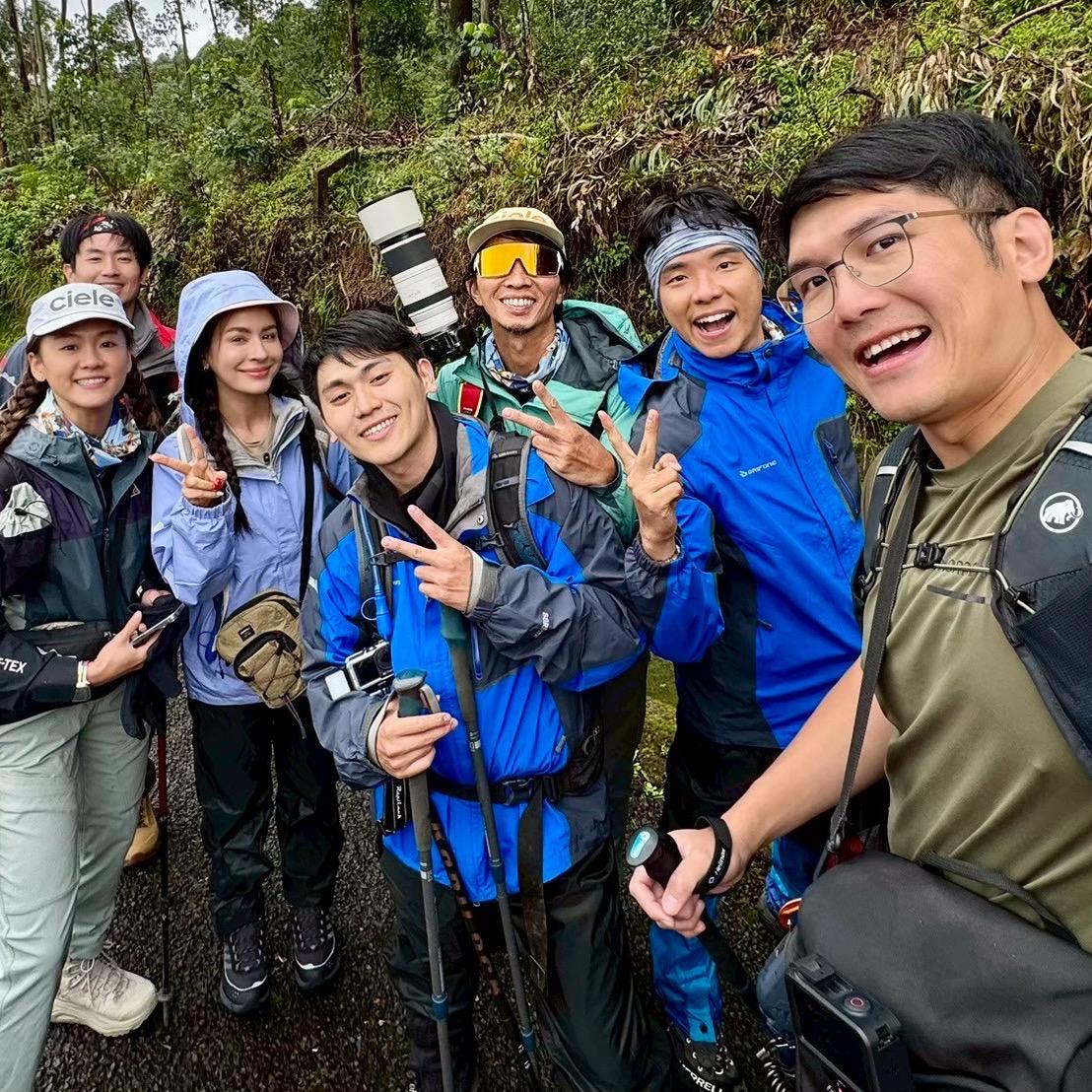 上山下海過一夜山岳顧問