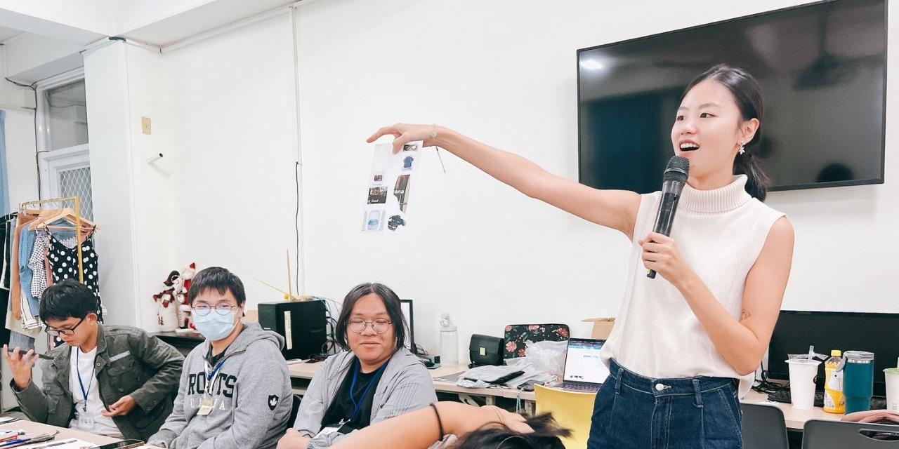 翁翊芯 Emma Weng 時尚雜誌拼貼畫