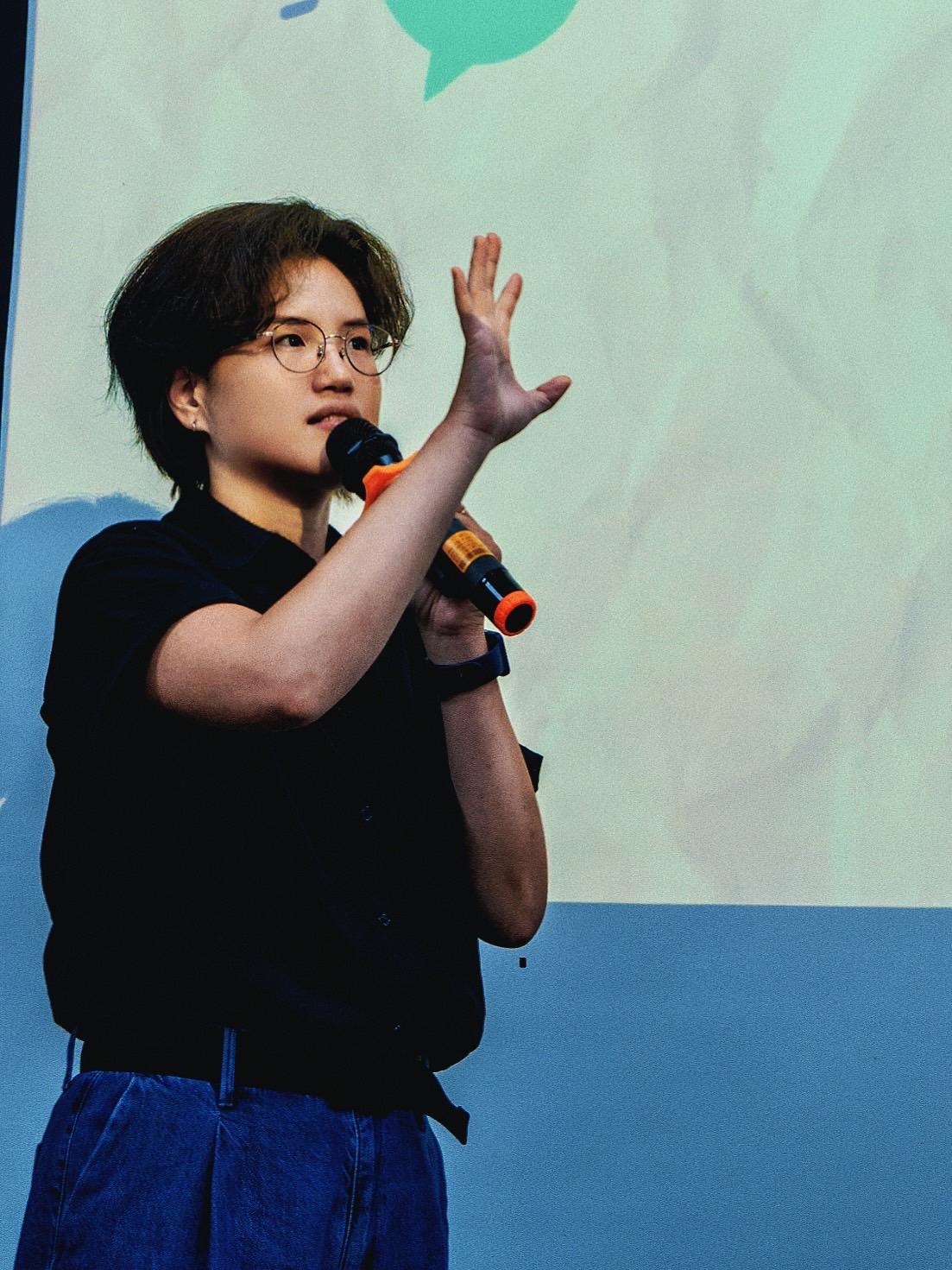 個人經歷。講題規劃。工作坊設計。