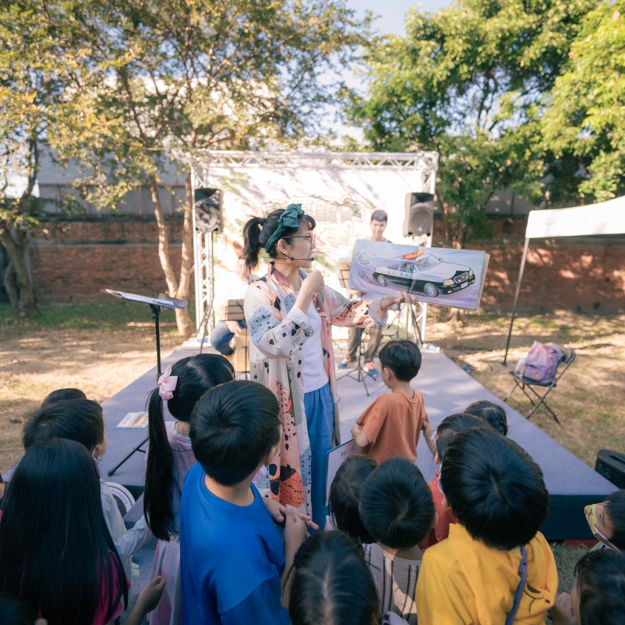 合作請先私訊確認檔期喔