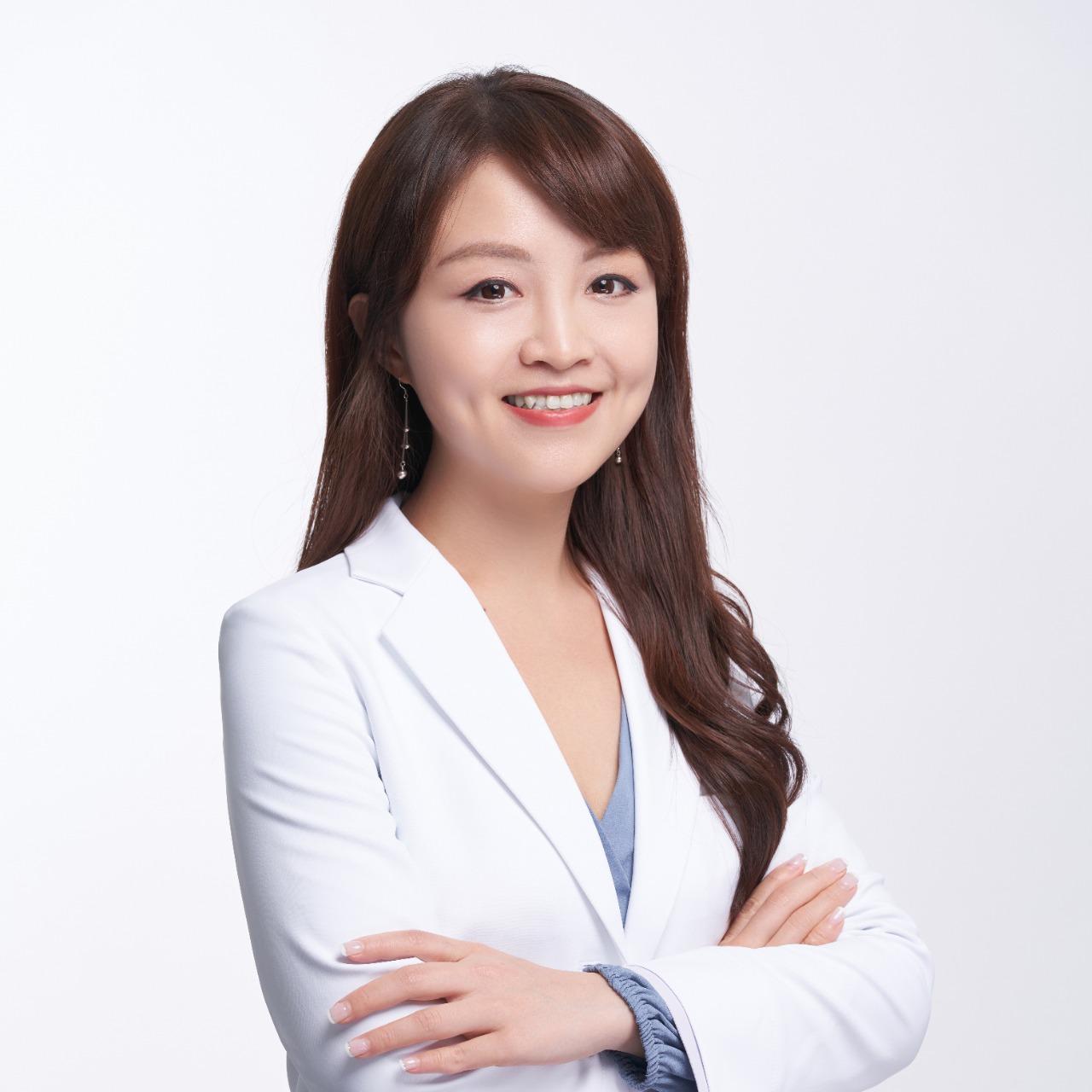 Nancy | 職業衛生護理師 x 斜槓副業