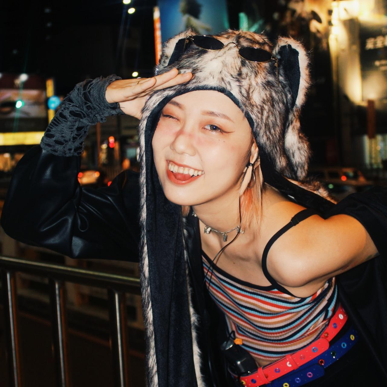 Yuda Y2K Style-【🐺狼少女】