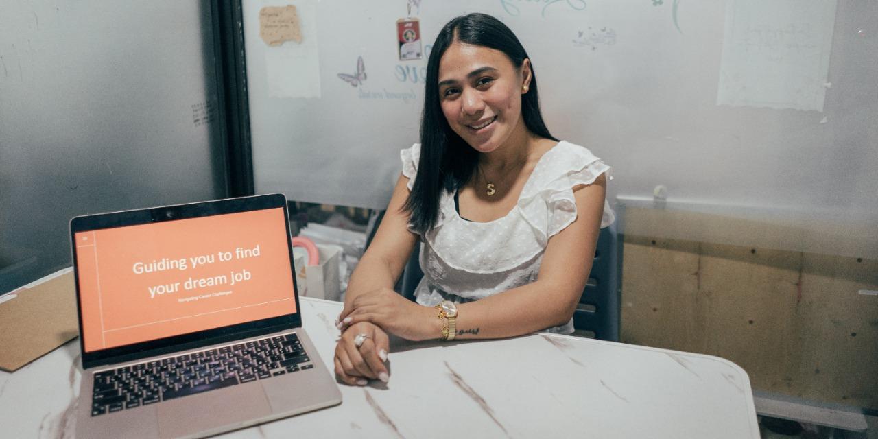 阿紫｜職涯諮詢x 求職面試x 形象攝影 點擊進入：阿紫的轉職教戰工具包🛠️