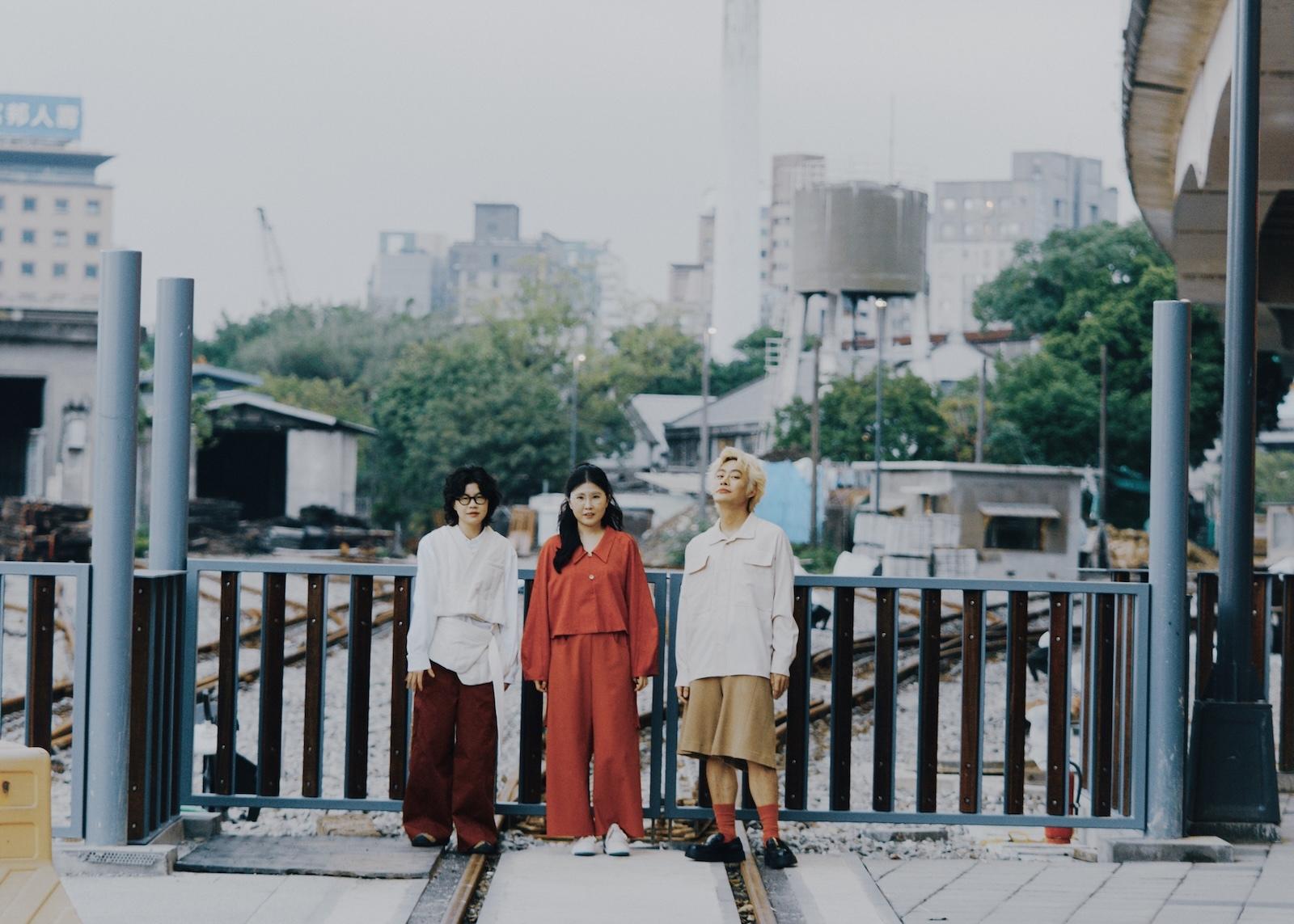 BIOS monthly 吳曉樂╳陳栢青╳傑尼《反正你也不睡覺》：希望痛苦的青少年，跟我們一起活下來 ｜ BIOS monthly