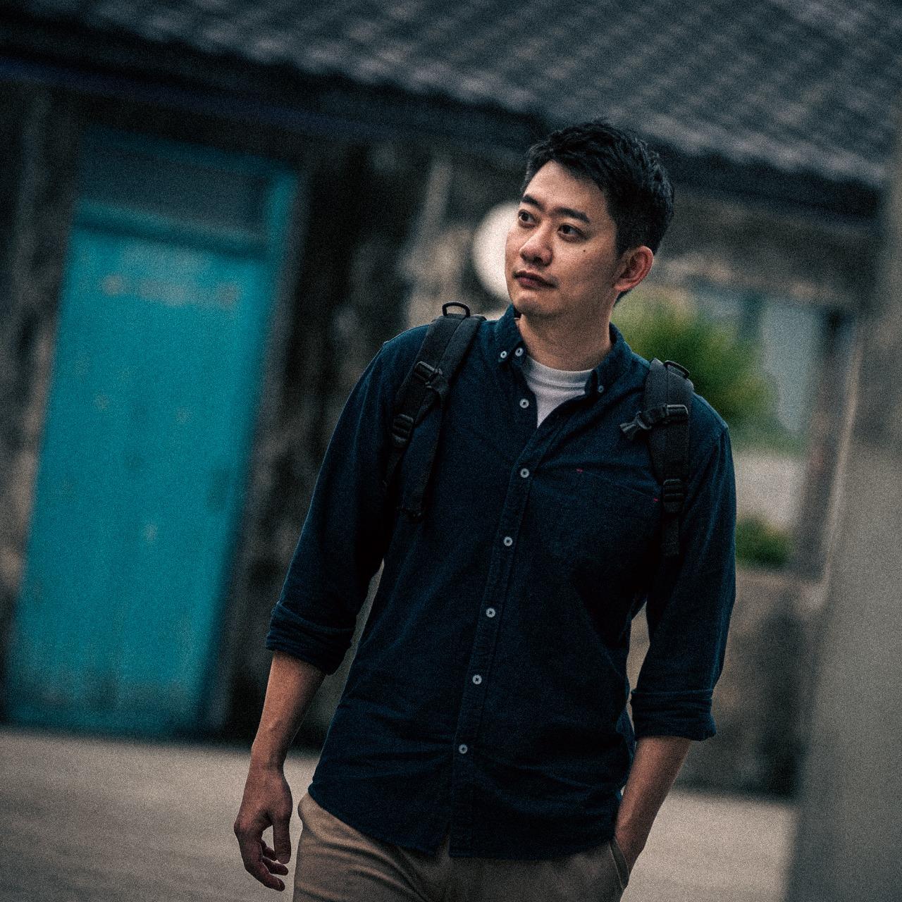 潘初旭(Ryan)，為台灣廣告配音員、podcaster