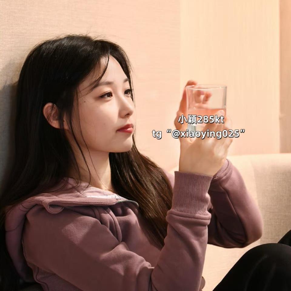 小穎瀨+285kt C罩杯怎樣啦？又不是不能摸🤬  你們真的很壞欸，大小又不是重點🙄
