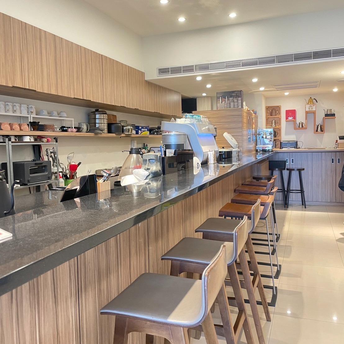 One Drop Coffee 一滴水咖啡館 1樓吧檯