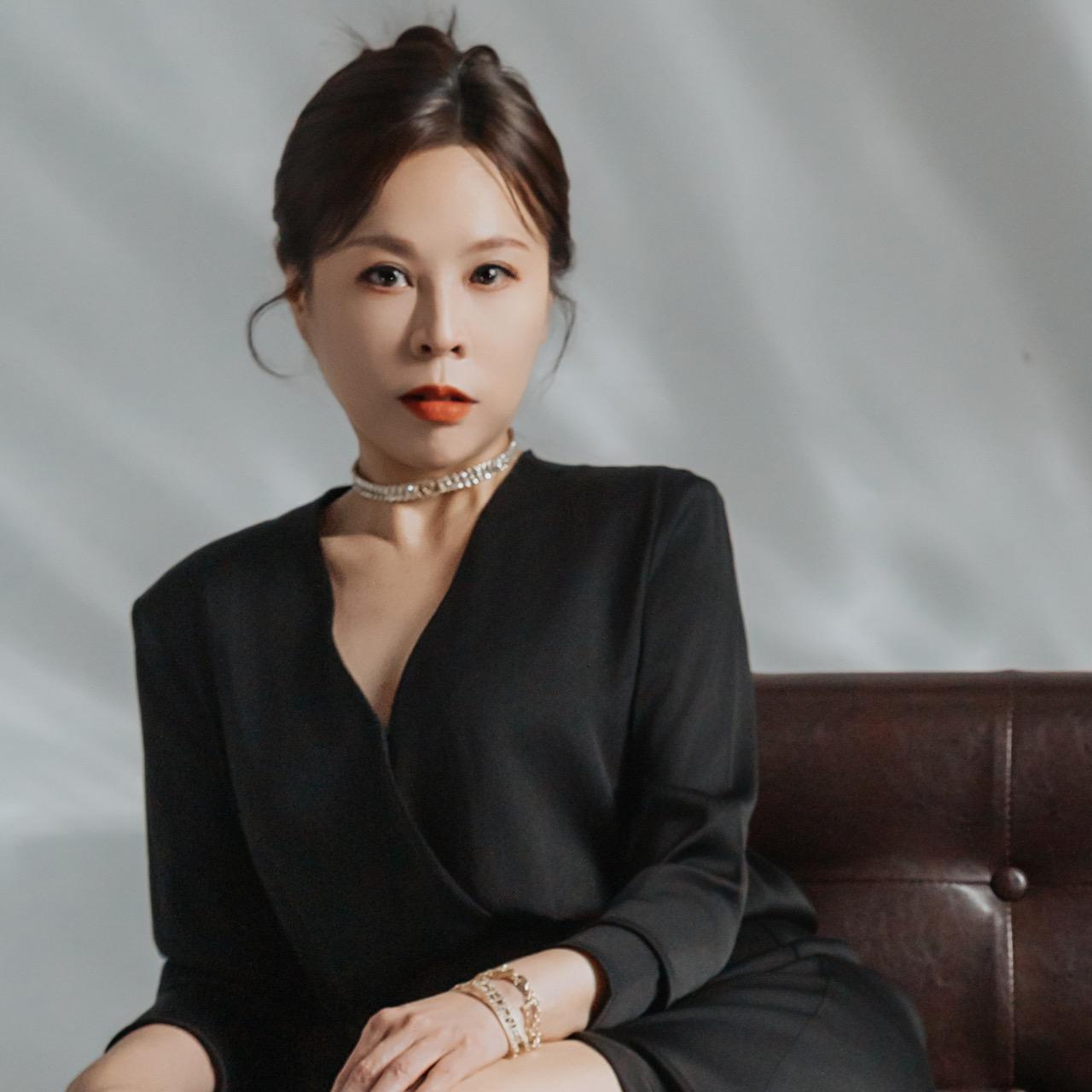 Vivi | 療癒靈性事業陪跑 | IG 策略變現