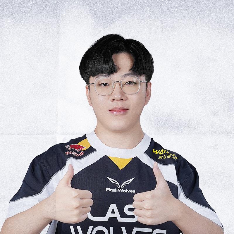 Flash Wolves 閃電狼職業電競隊 永遠的我
