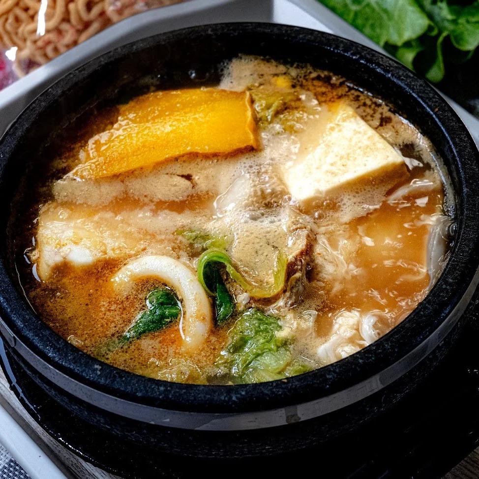 台南伍捌鍋燒 鍋燒專賣 豚骨鍋燒 石燒