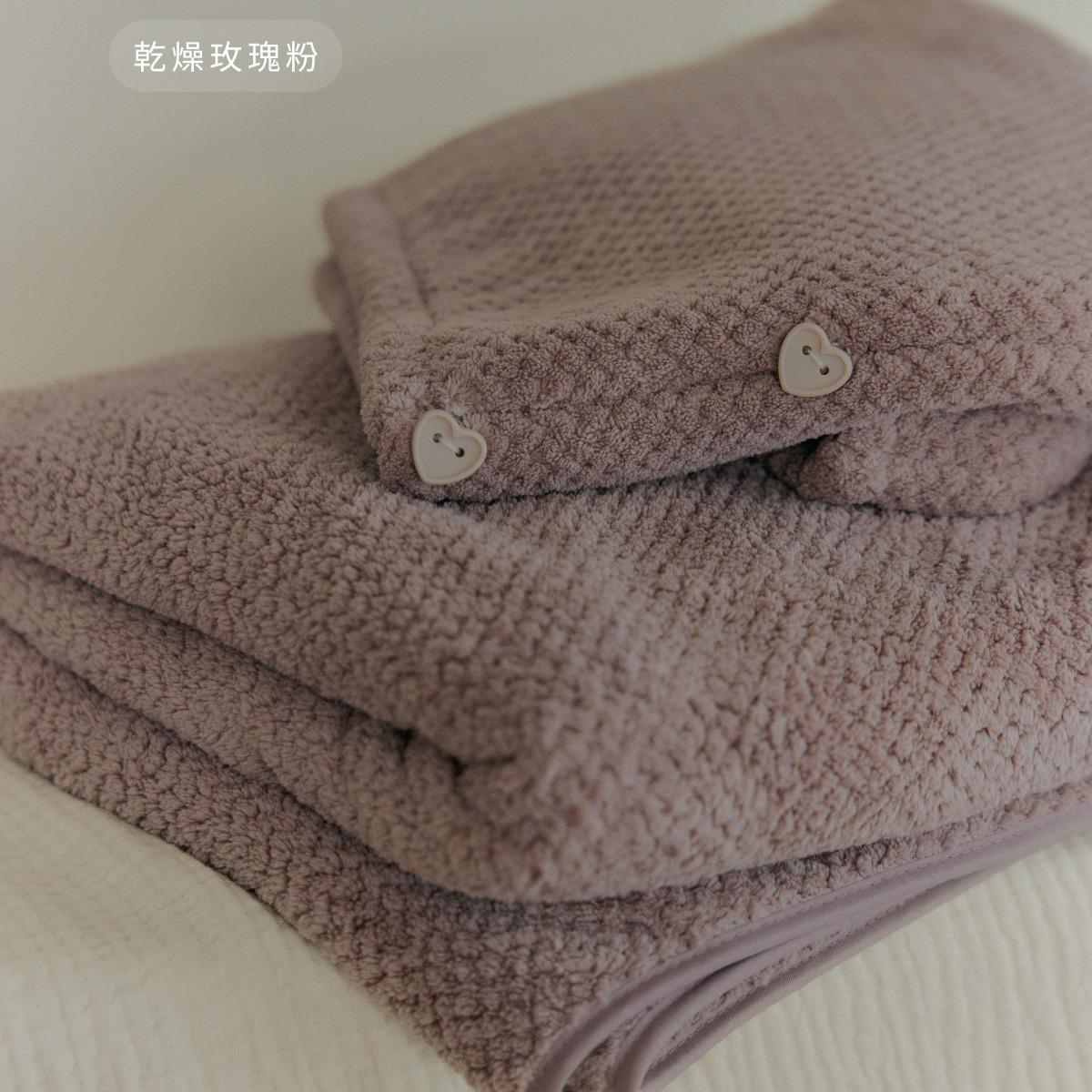 MOMO 浴巾、乾髮帽、洗髮、洗澡