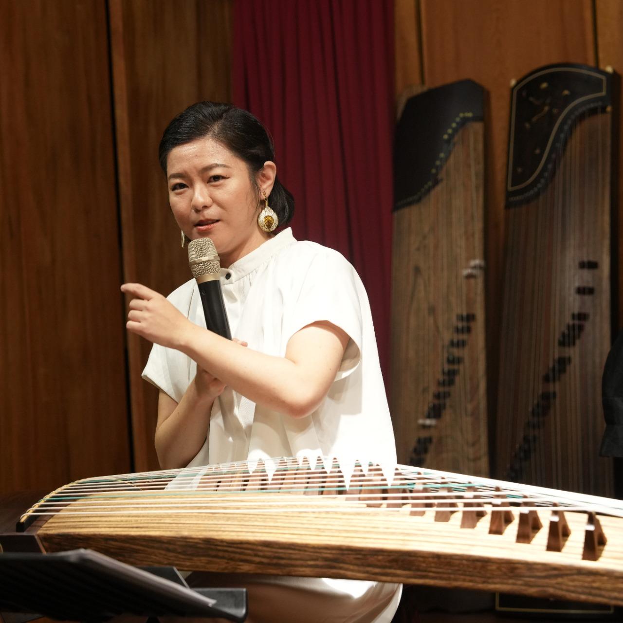 楊懿惟古箏 YANG Yi-wei Zheng Music