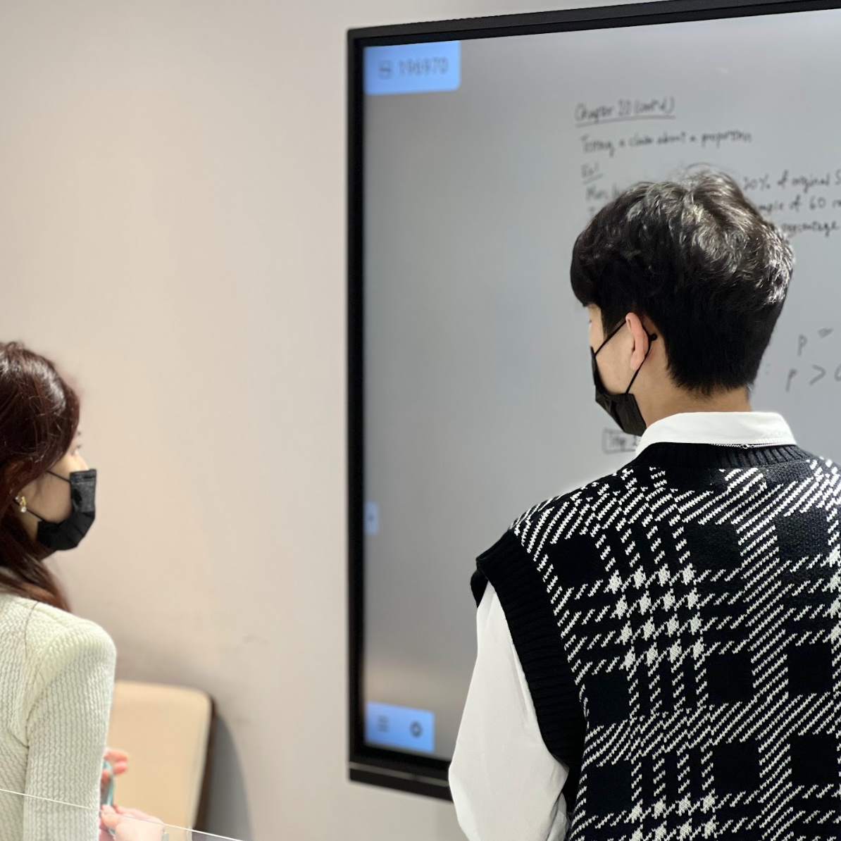 蔚萊教育Valour 預約諮詢 - 蔚萊教育Valour