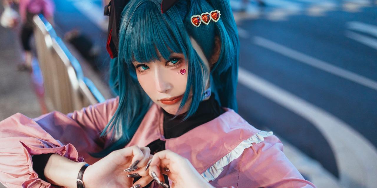 nc__tw ✦Hatsune Miku 初音 PHOTO BOOK✦ 50p 三套造型