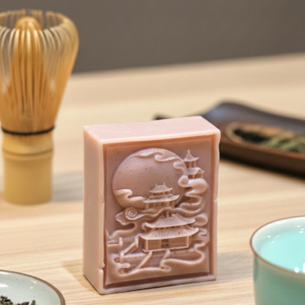 Joy李岫【易經占卜催眠師】 每一次清洗，都是一次與自己對話的療癒時光。