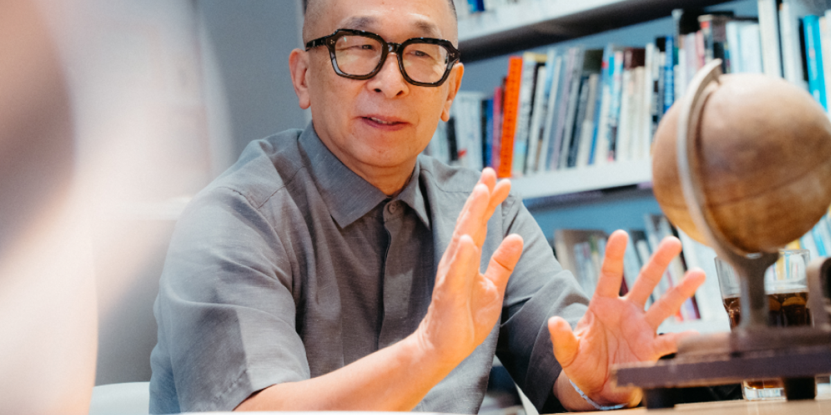 薄霧書店 設計的價值，體現在「看不見」的地方──專訪日本平面設計大師佐藤卓