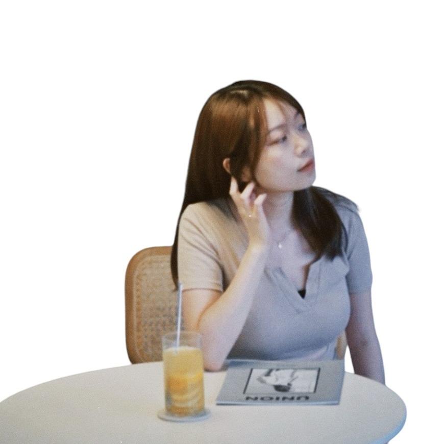 ir.芮思 ｜數位營銷顧問｜副業收入