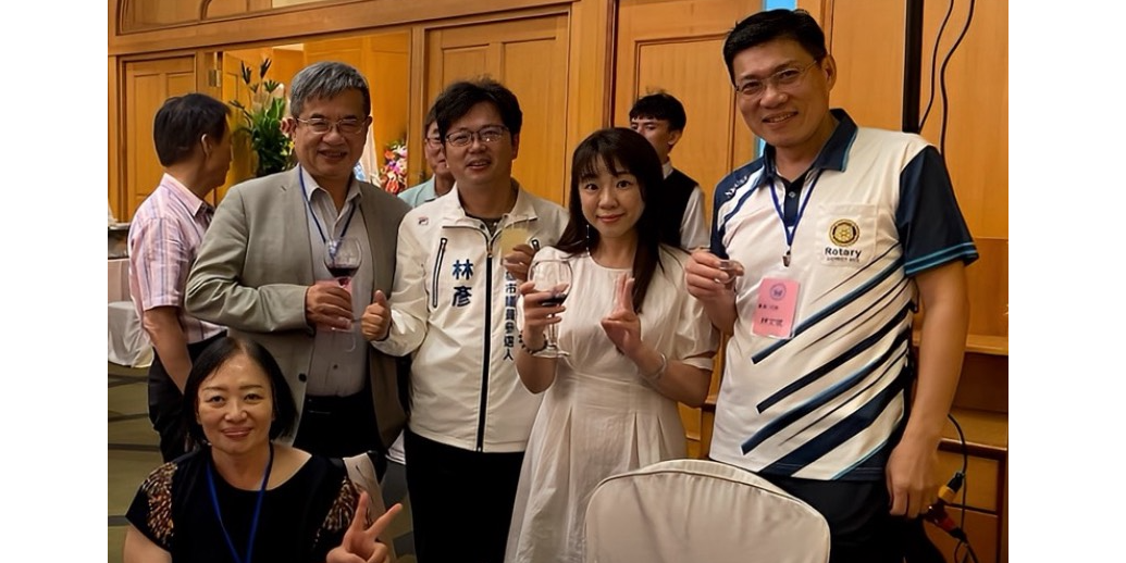 林彥 三民區市議員參選人/高雄市。擬AI智慧議員，提倡幼兒孕育、長照關懷、保育動物 前國立高雄科技大學 校長 楊慶煜、校友 餐敘