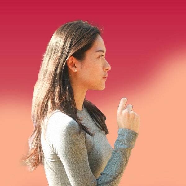 Lindsey老師｜瑜樂年年｜芳療瑜伽