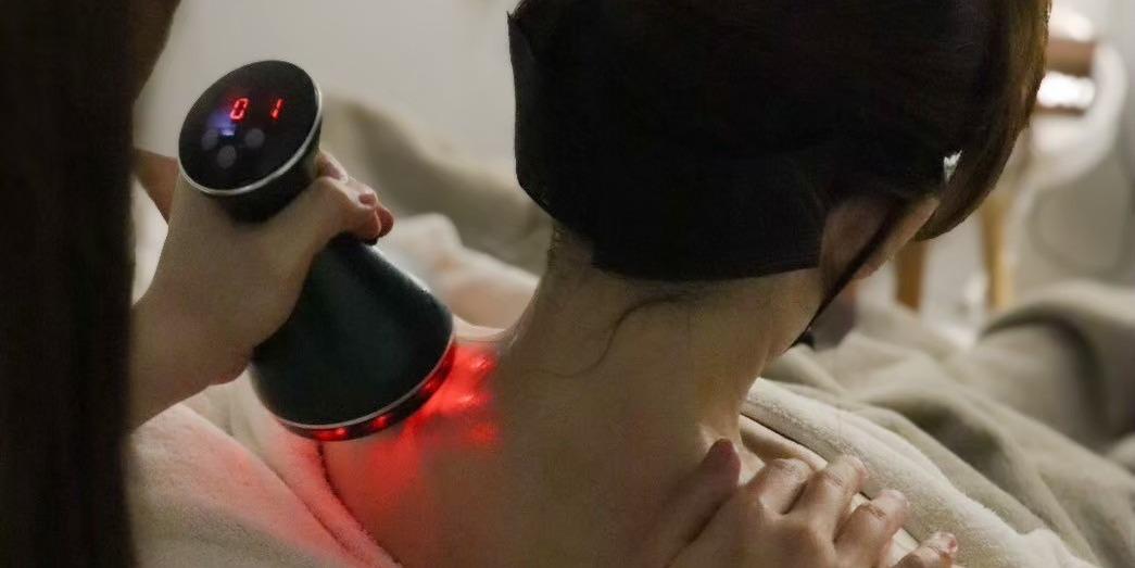 森挪威頭皮養護旗艦店 舒壓肩頸按摩｜放鬆緊繃肌肉