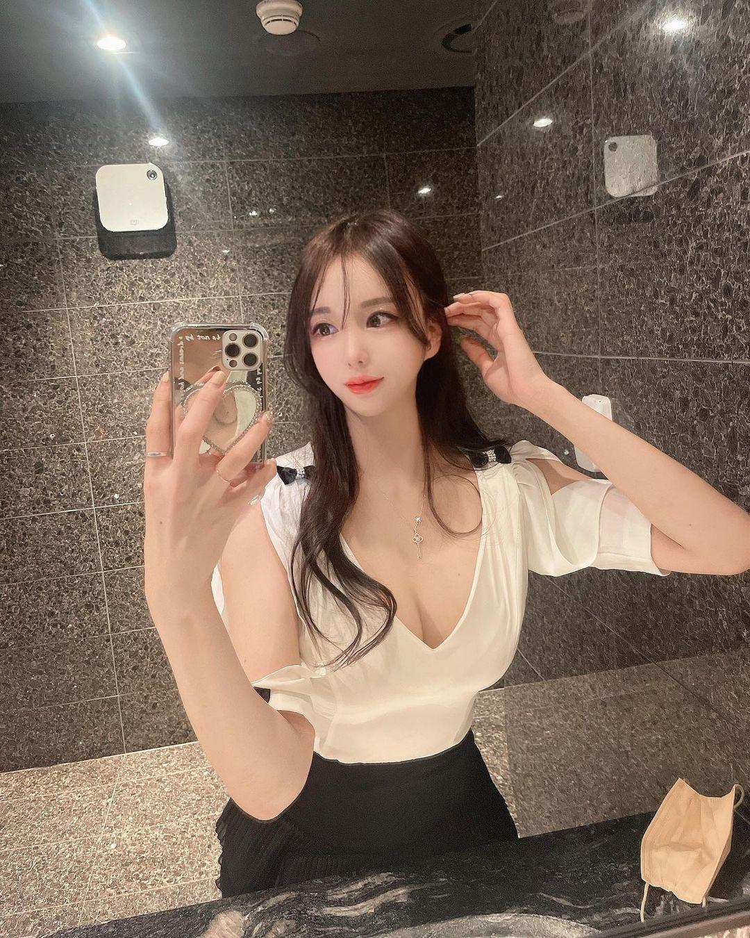 嚸击进入爱奇艺1️⃣