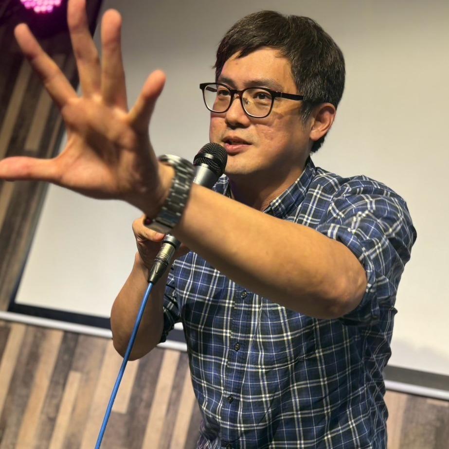 素喜貓頭鷹 王董