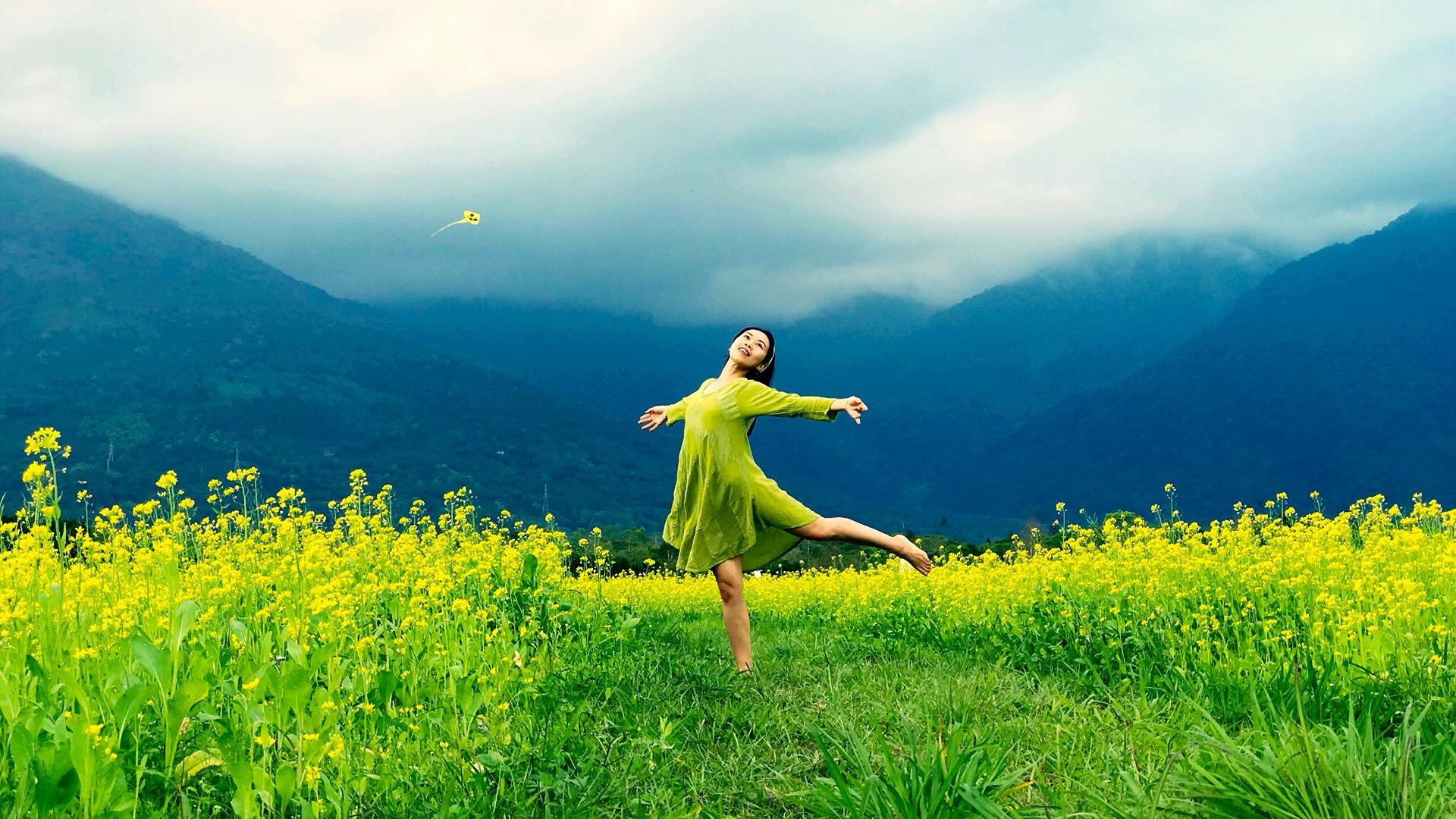 戴咪 Mimi｜療癒瑜伽 x 冥想 × 自然生活