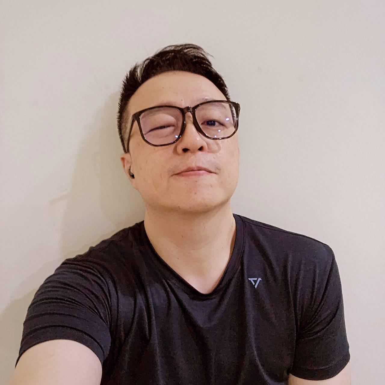 DK.Hsiao| 客戶體驗專家 | 化妝品管理