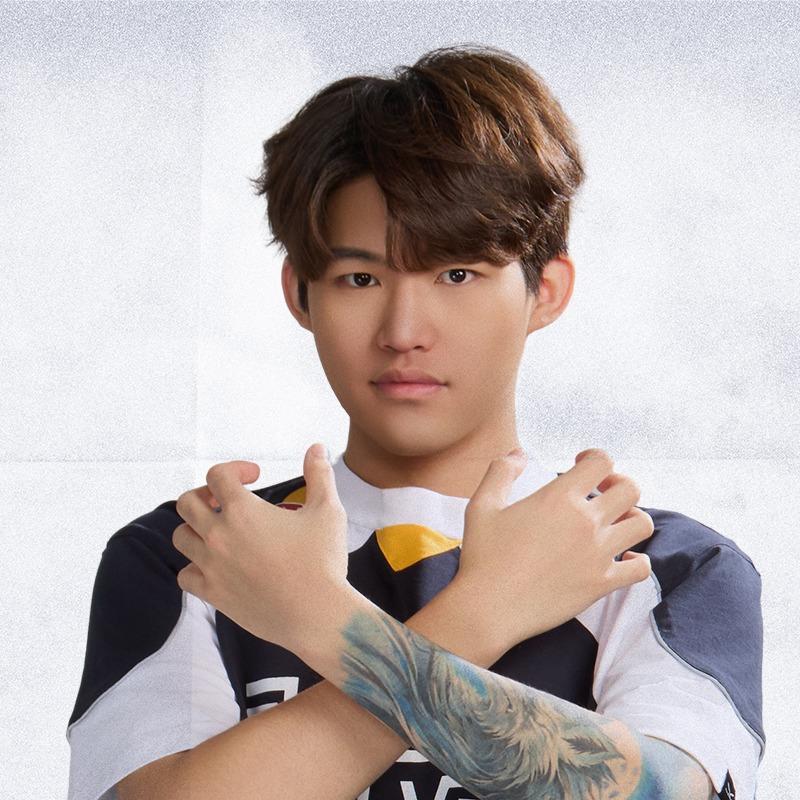 Flash Wolves 閃電狼職業電競隊 DSL | NaiLiu