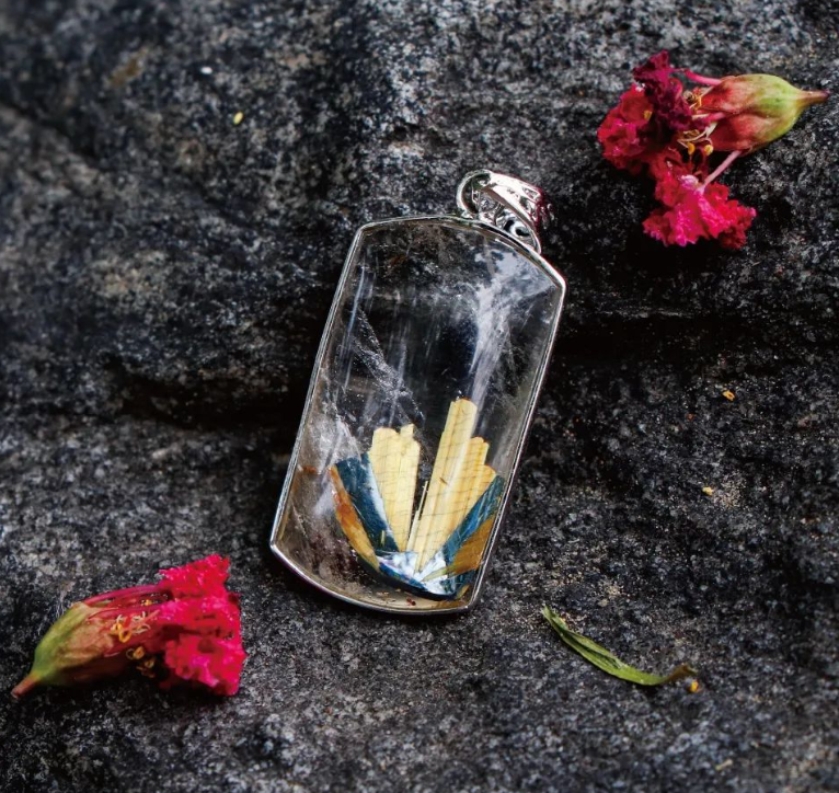 水晶礦石魔法班