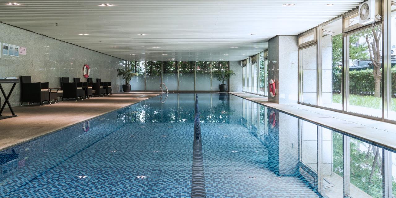 華泰瑞舍 GLORIA RESIDENCE 溫水游泳池 | Swimming Pool