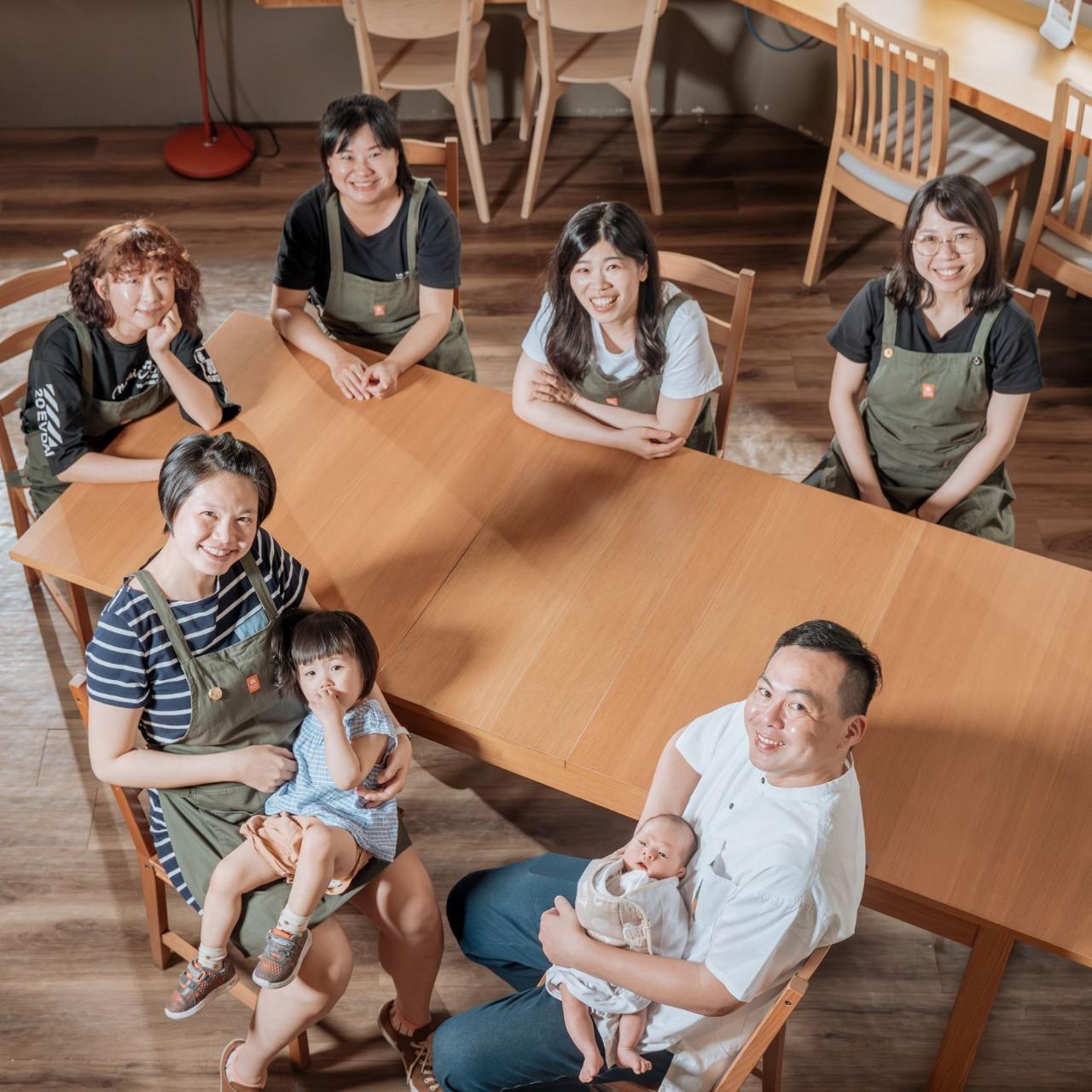 鹿港禾火食堂成員