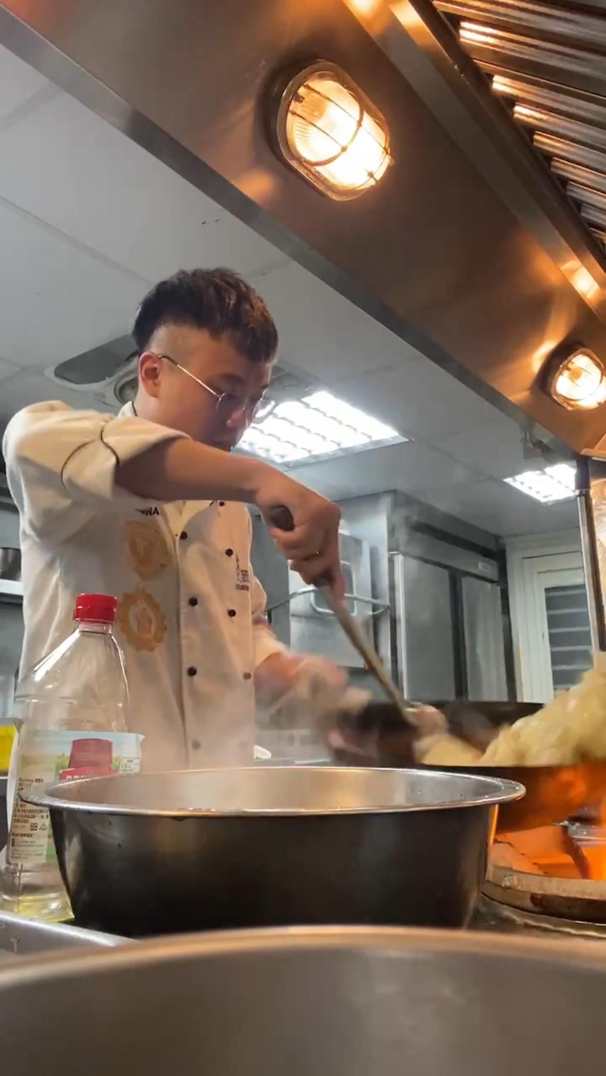 異鄉遊子之流浪廚師🧑‍🍳