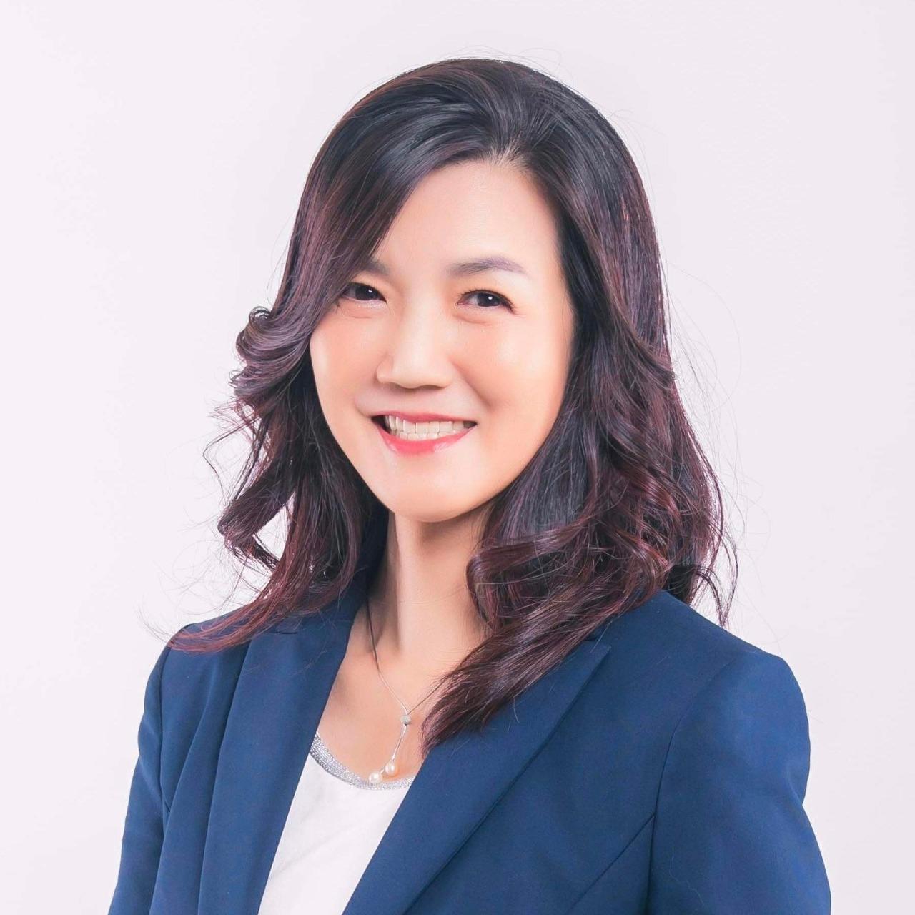 國際五百強高管教練 胡馨如 Julie