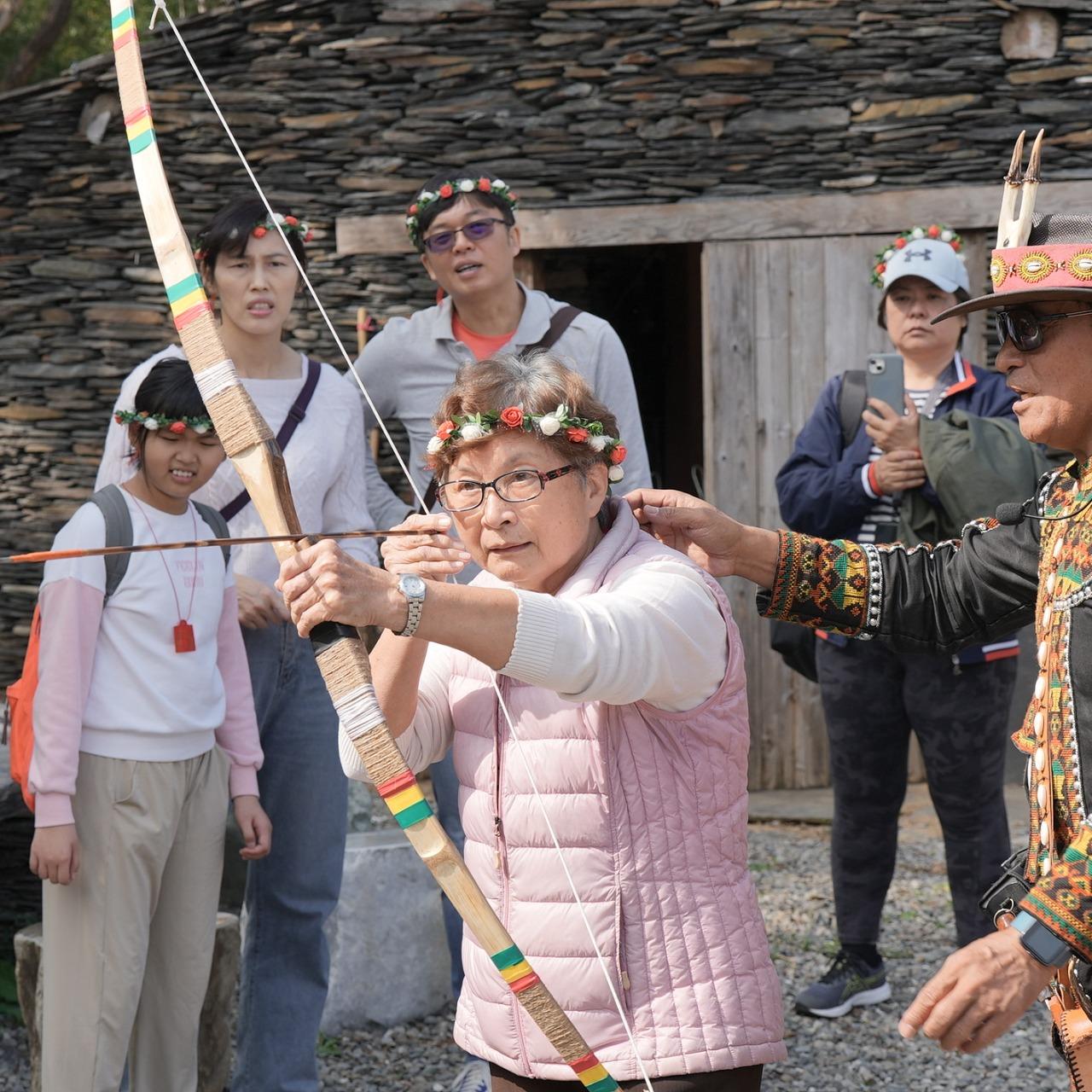 禮納里鳴箭獵人